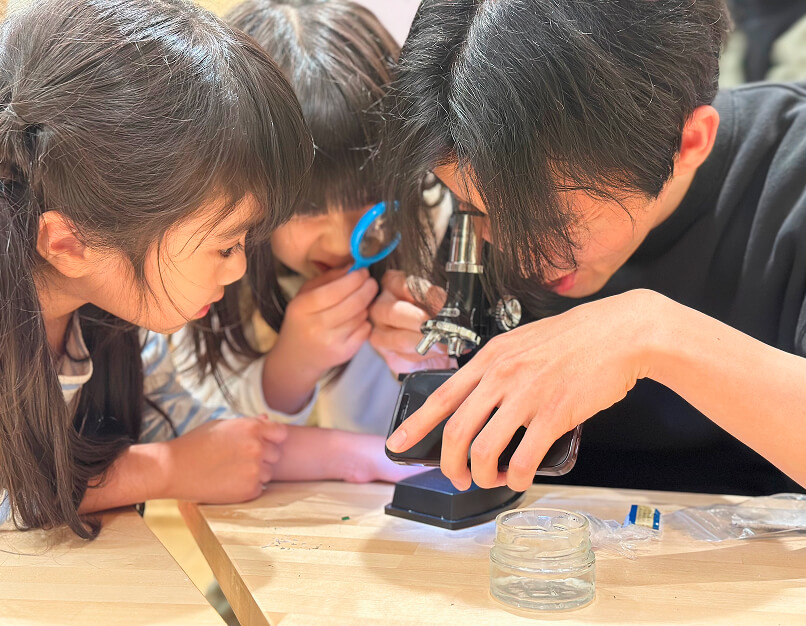 スタッフ一人あたりの人数は何人ですか?